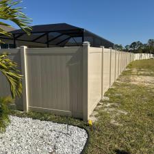 Tan-vinyl-top-quality-fence 0