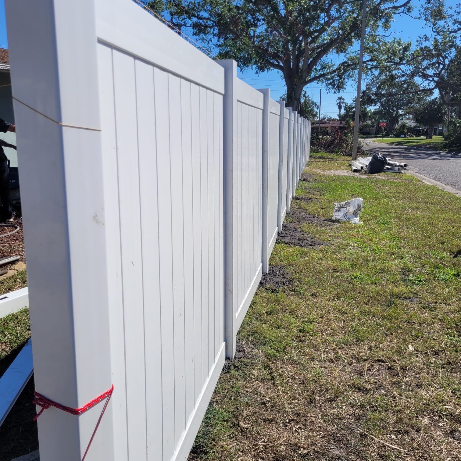 Vinyl Fencing Project in Seminole, FL – Privacy, Durability, and Style